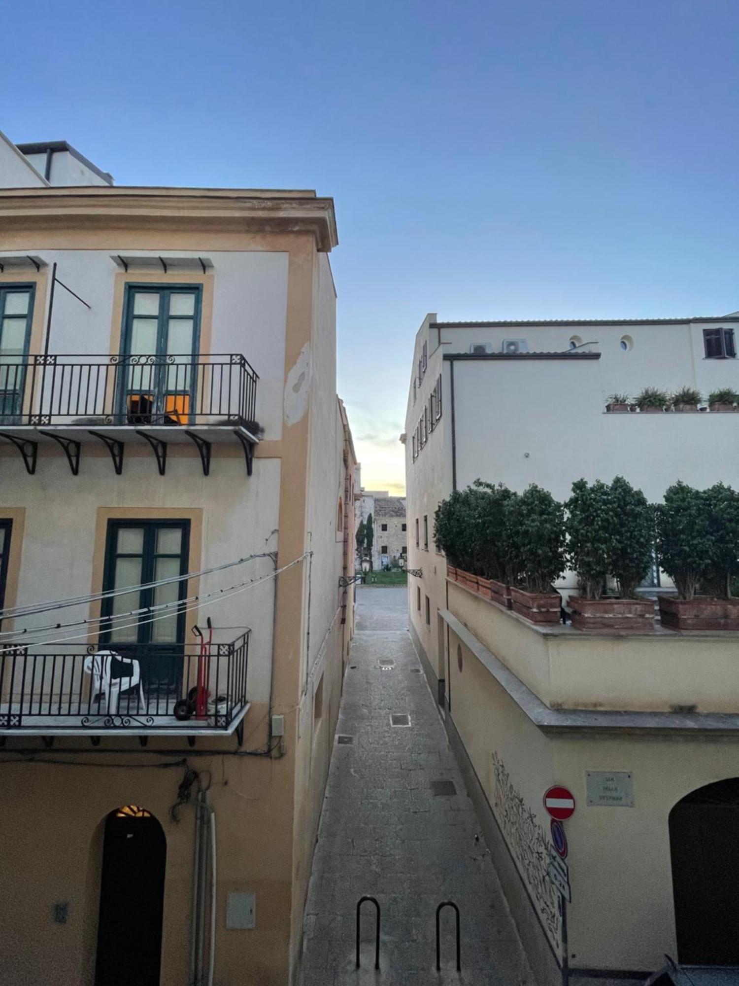 Hola House Alla Kalsa Palermo Eksteriør bilde